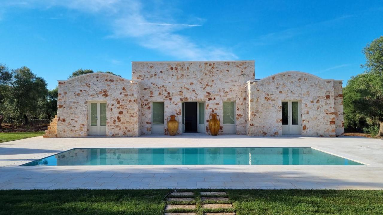 Casa Tonini Villa ออสตูนี ภายนอก รูปภาพ