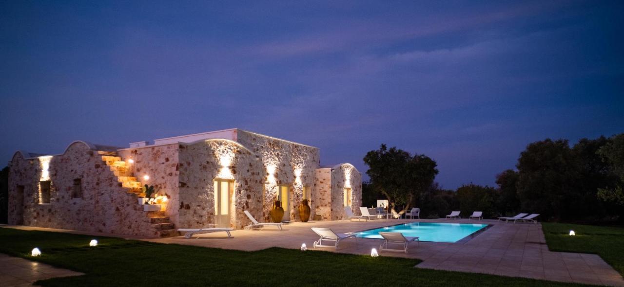 Casa Tonini Villa ออสตูนี ภายนอก รูปภาพ