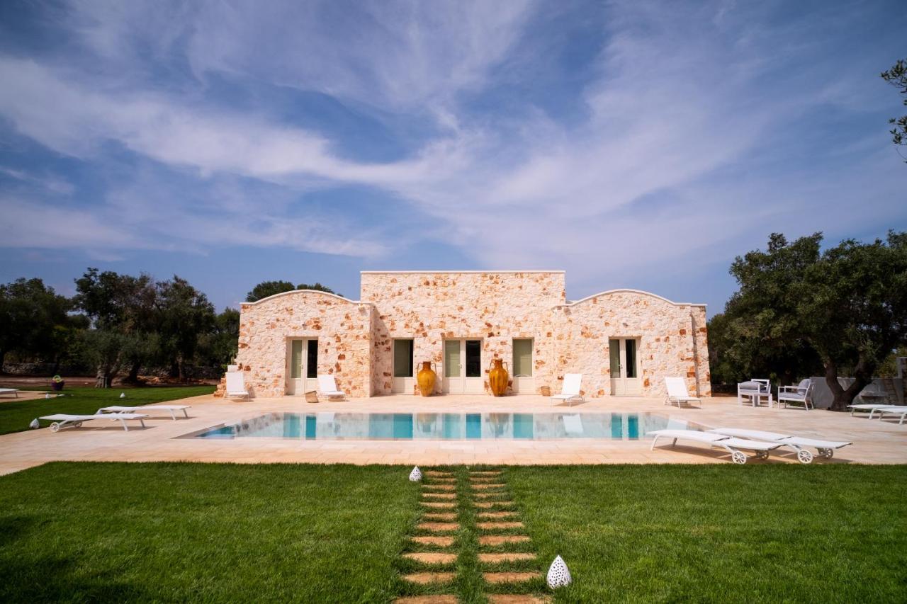 Casa Tonini Villa ออสตูนี ภายนอก รูปภาพ