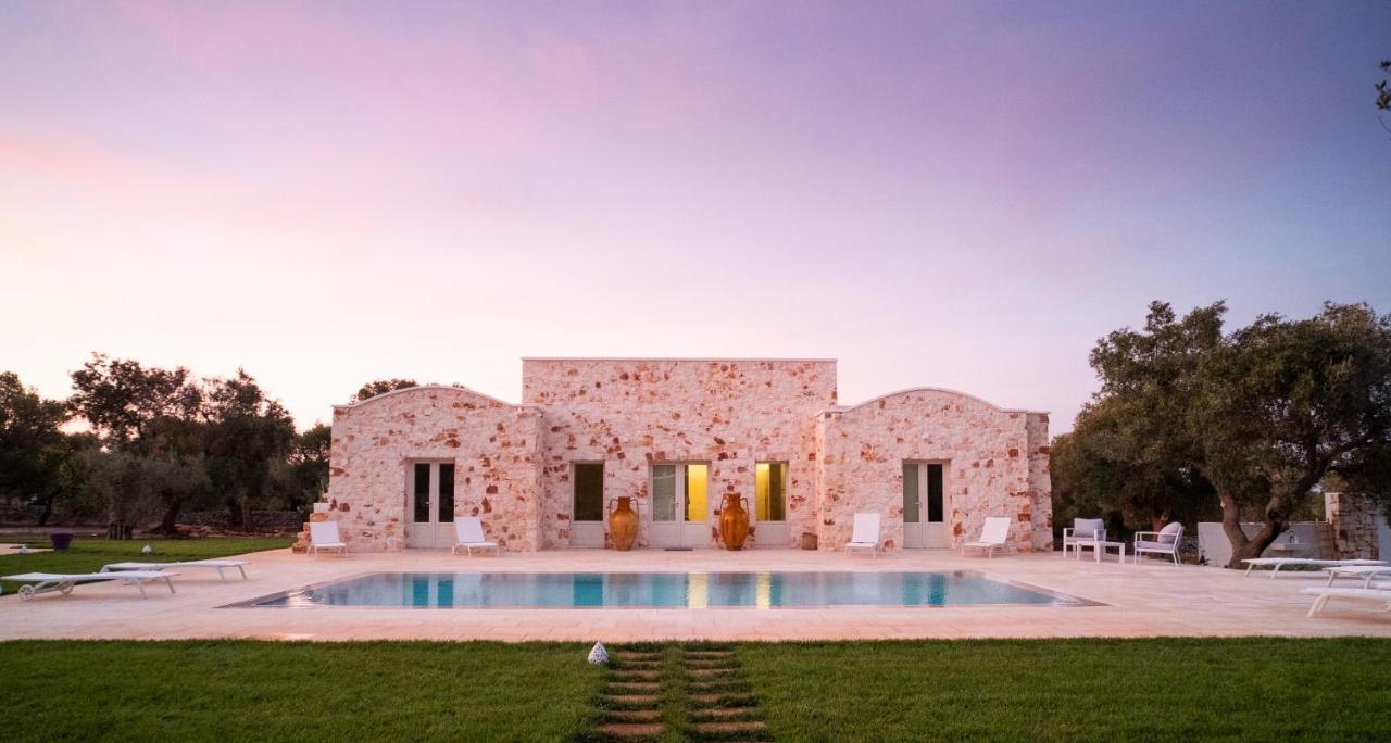 Casa Tonini Villa ออสตูนี ภายนอก รูปภาพ