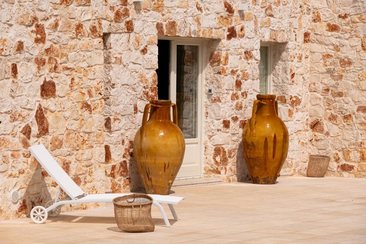 Casa Tonini Villa ออสตูนี ภายนอก รูปภาพ